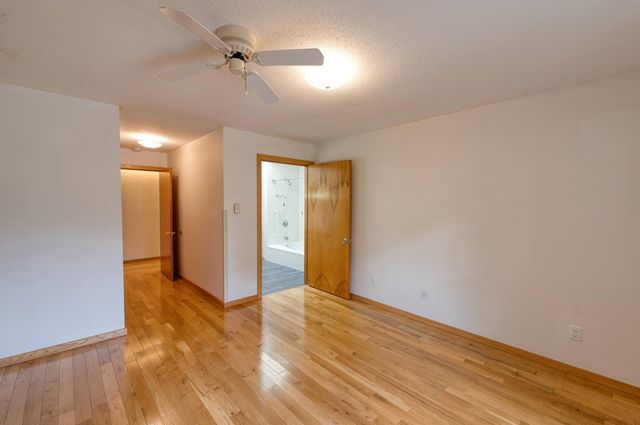 106 Ambleside Drive, Falmouth, MA 02540