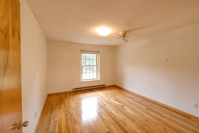 106 Ambleside Drive, Falmouth, MA 02540