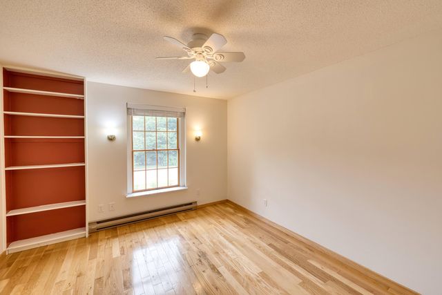 106 Ambleside Drive, Falmouth, MA 02540