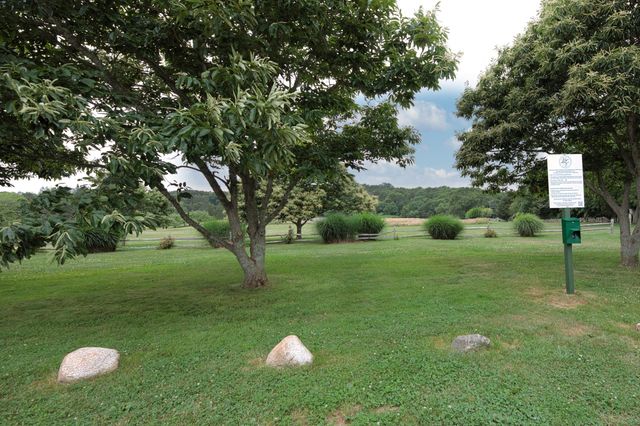 106 Ambleside Drive, Falmouth, MA 02540