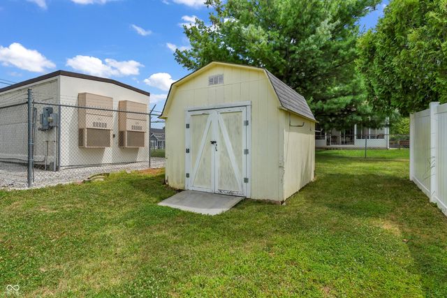 3096 N Natasha Drive, Bloomington, IN 47404