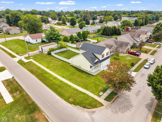 3096 N Natasha Drive, Bloomington, IN 47404