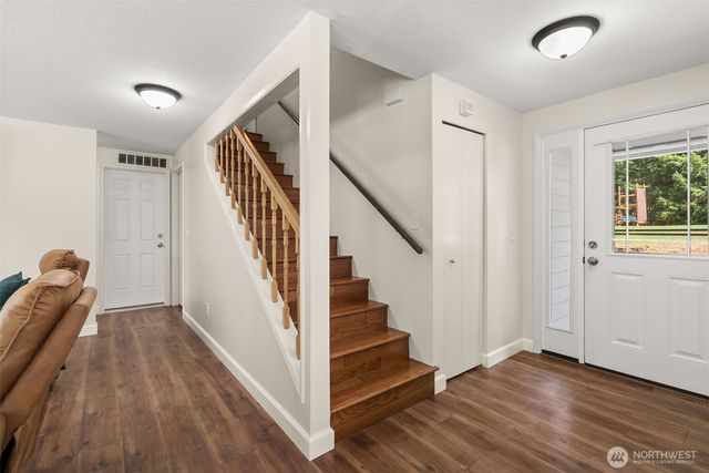 10544 Sidney Road SW, Port Orchard, WA 98367