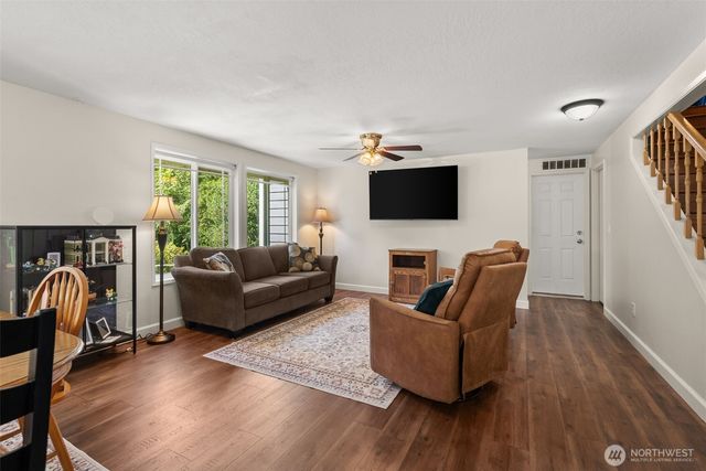 10544 Sidney Road SW, Port Orchard, WA 98367