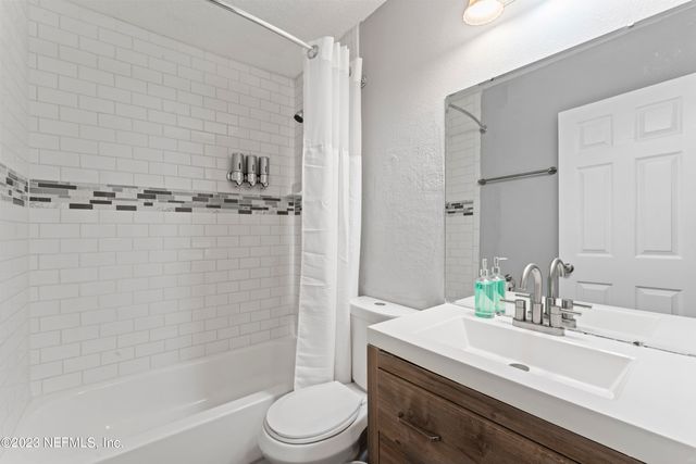 1905 NIBLICK Drive, Jacksonville, FL 32210