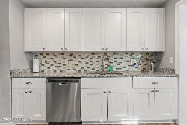 1905 NIBLICK Drive, Jacksonville, FL 32210