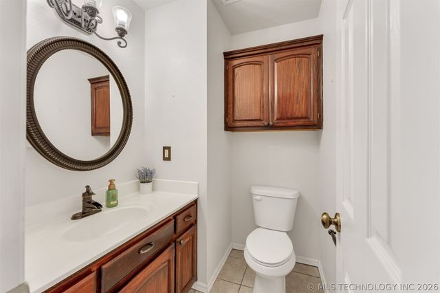 23505 S Keetonville Road, Claremore, OK 74019
