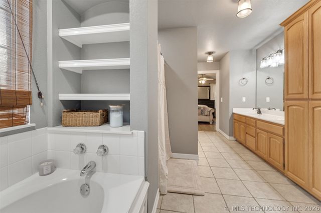 23505 S Keetonville Road, Claremore, OK 74019