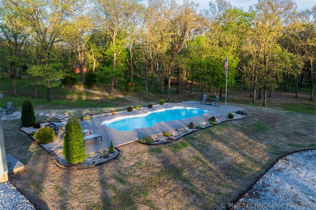 23505 S Keetonville Road, Claremore, OK 74019