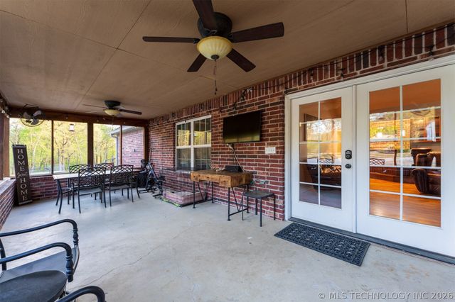 23505 S Keetonville Road, Claremore, OK 74019