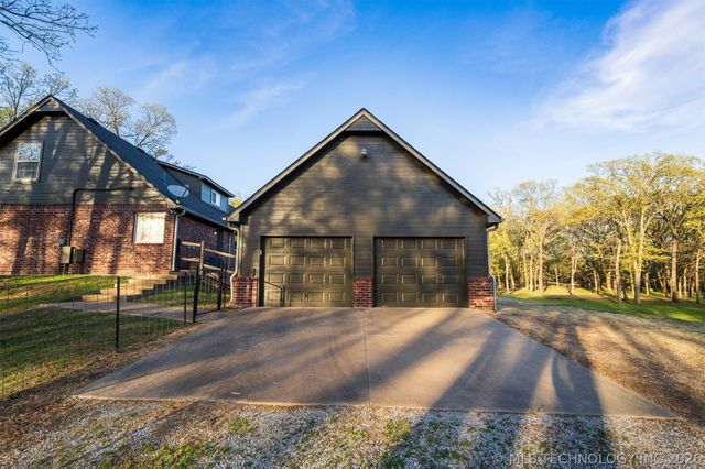 23505 S Keetonville Road, Claremore, OK 74019