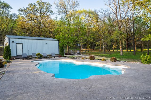 23505 S Keetonville Road, Claremore, OK 74019