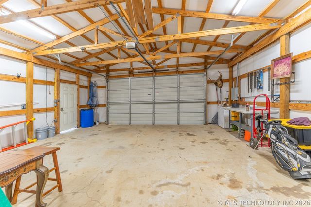 23505 S Keetonville Road, Claremore, OK 74019