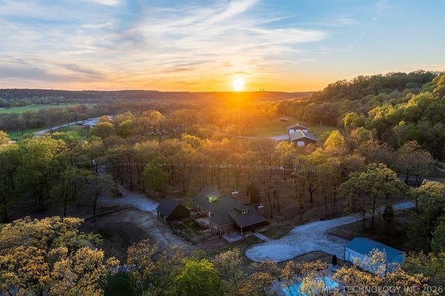 23505 S Keetonville Road, Claremore, OK 74019