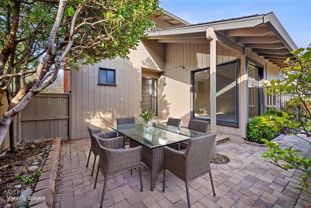 8899 Bluff Ln, Fair Oaks, CA 95628