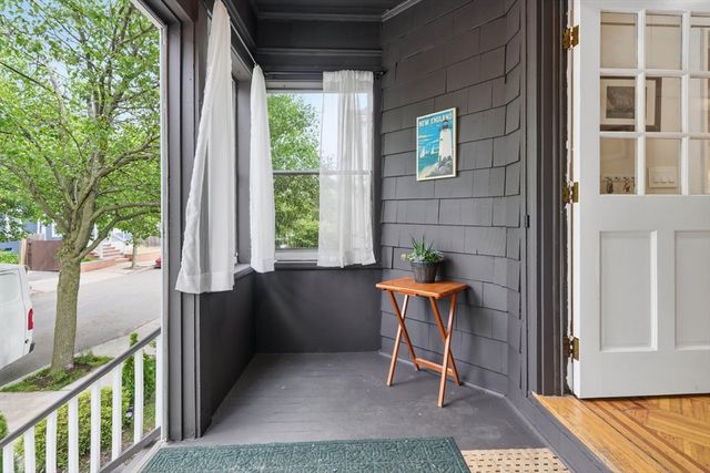 20 Raymond St, Everett, MA 02149