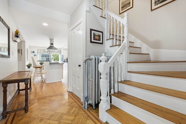 20 Raymond St, Everett, MA 02149