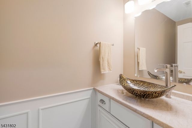 91 King George Road, Warren Twp., NJ 07059