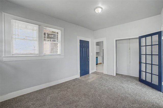 724 S Main Street, Sapulpa, OK 74066