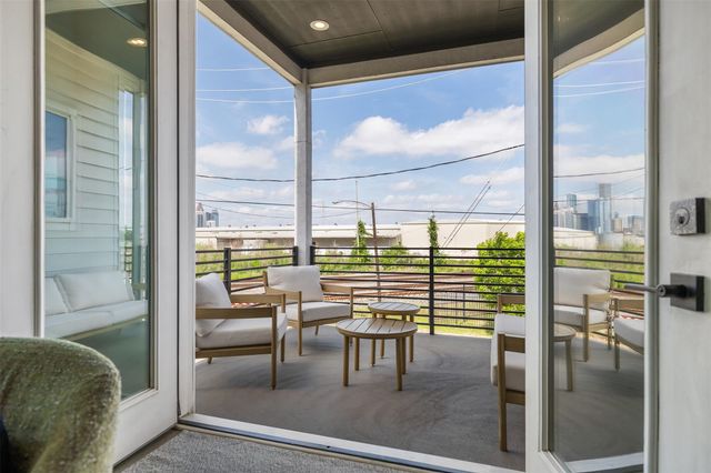 1602 Mary Street, Houston, TX 77026