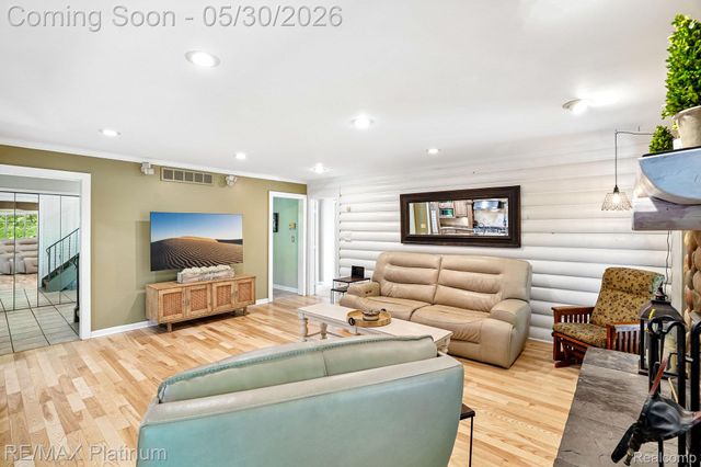 2615 Shagbark, Milford Charter Township, MI 48380