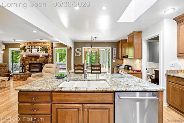 2615 Shagbark, Milford Charter Township, MI 48380