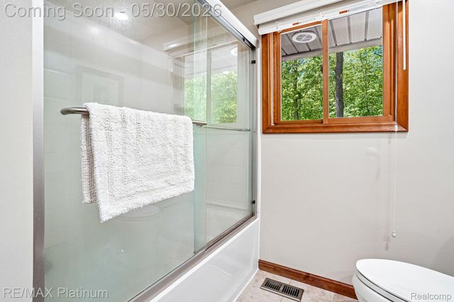 2615 Shagbark, Milford Charter Township, MI 48380