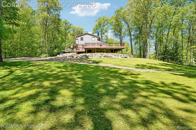 2615 Shagbark, Milford Charter Township, MI 48380