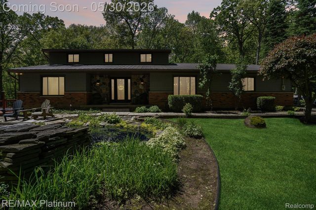 2615 Shagbark, Milford Charter Township, MI 48380