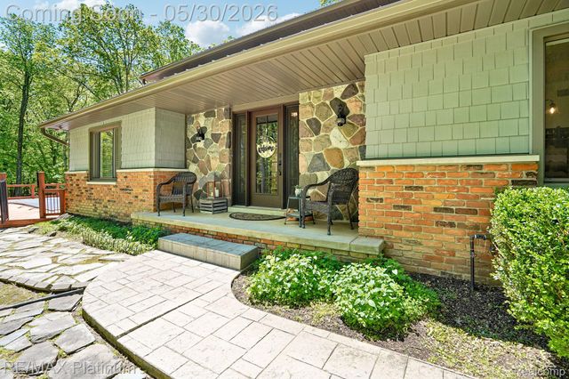 2615 Shagbark, Milford Charter Township, MI 48380