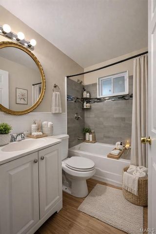 10632 Glen Garry Road, St Louis, MO 63137