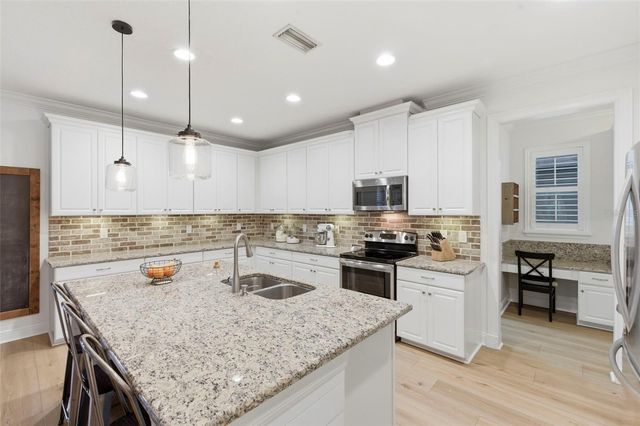 12476 RANGELAND BOULEVARD, Odessa, FL 33556