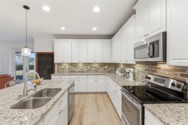 12476 RANGELAND BOULEVARD, Odessa, FL 33556