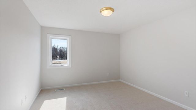 2041 Lusitano Street S, Shakopee, MN 55379