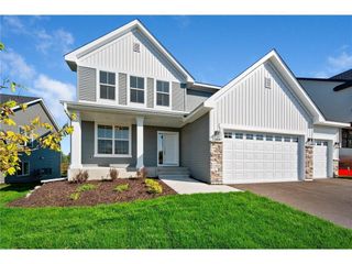 2041 Lusitano Street S, Shakopee, MN 55379