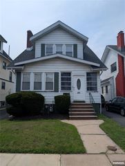 337 Maple Avenue, East Orange, NJ 07017