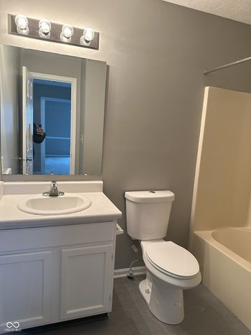 4910 Clarkson Drive, Indianapolis, IN 46254