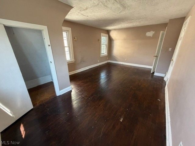 10607 S Highland Avenue, Garfield Heights, OH 44125