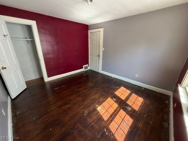 10607 S Highland Avenue, Garfield Heights, OH 44125