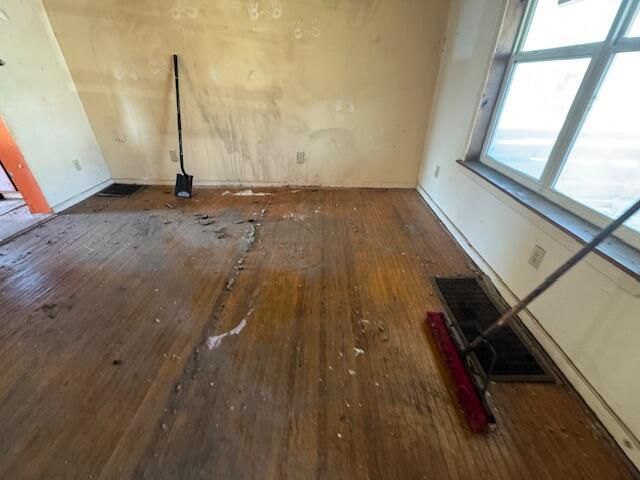 955 Sullivant Avenue, Columbus, OH 43223