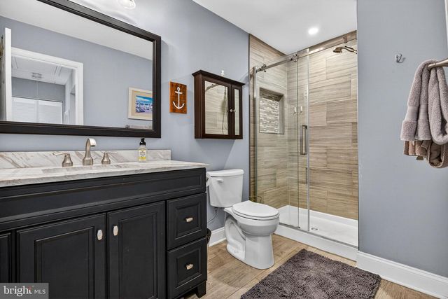 5 EDDYSTONE WAY, Mount Laurel, NJ 08054