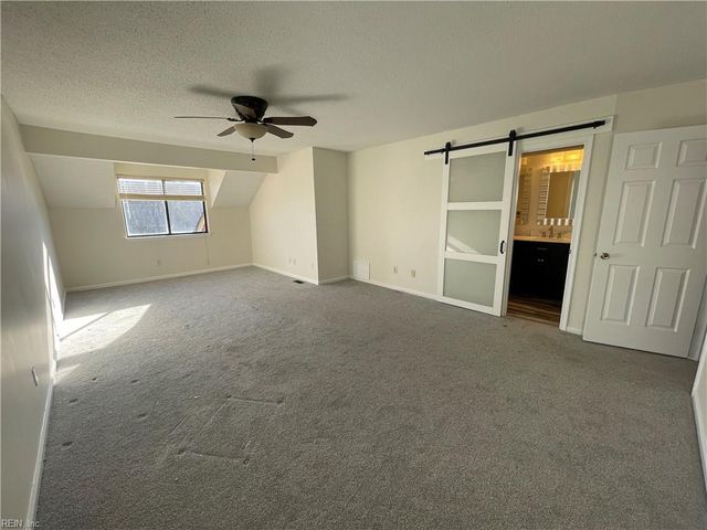 311 Elderwood CT, Virginia Beach, VA 23462