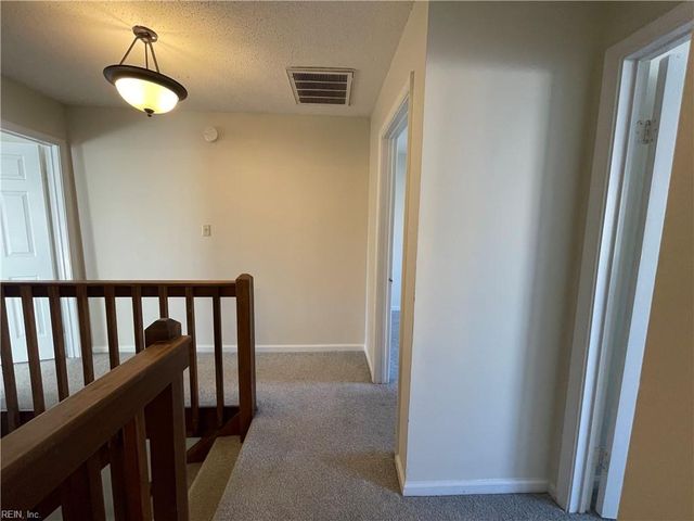 311 Elderwood CT, Virginia Beach, VA 23462