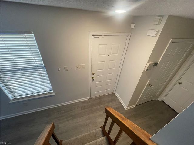 311 Elderwood CT, Virginia Beach, VA 23462