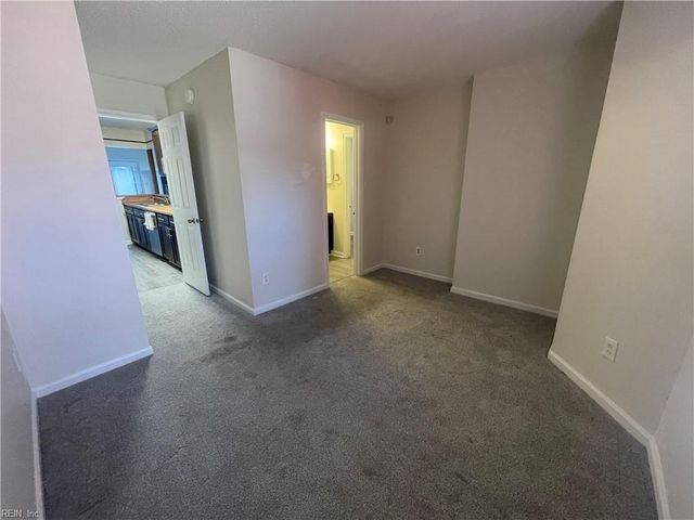 311 Elderwood CT, Virginia Beach, VA 23462