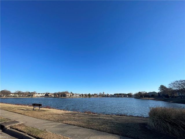 311 Elderwood CT, Virginia Beach, VA 23462