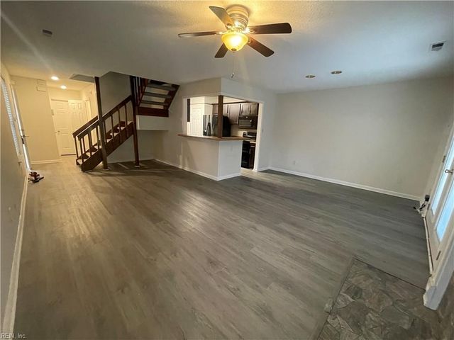 311 Elderwood CT, Virginia Beach, VA 23462