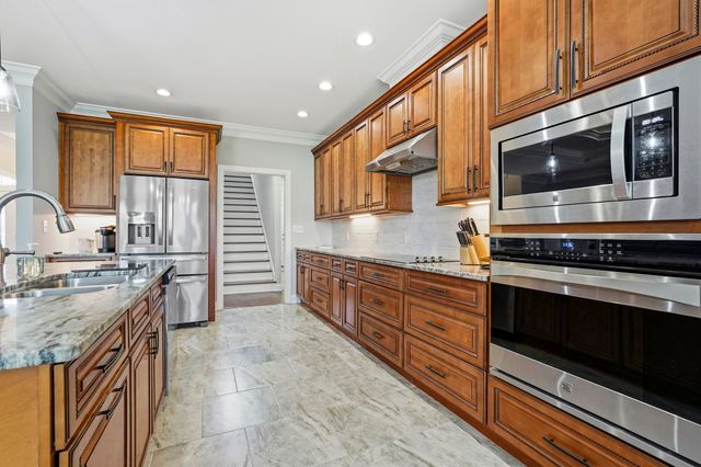 9486 Carrington Dr., Myrtle Beach, SC 29579