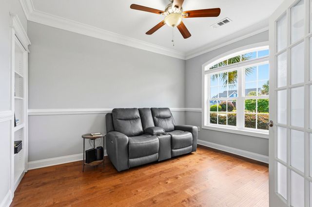 9486 Carrington Dr., Myrtle Beach, SC 29579