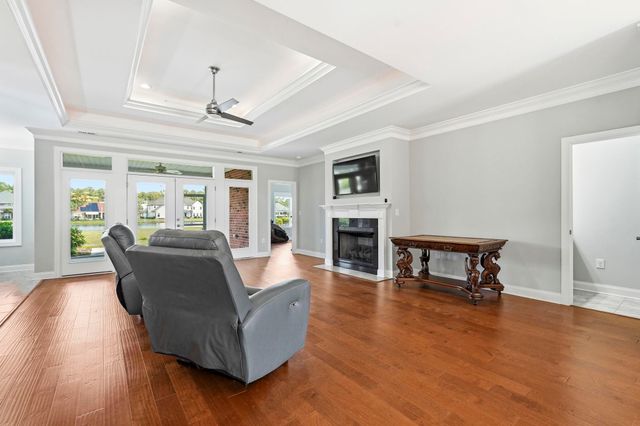 9486 Carrington Dr., Myrtle Beach, SC 29579